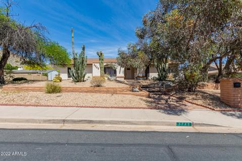 2248 E Christy Dr, Phoenix, AZ 85028 photo 2