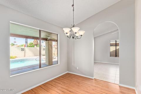 5810 E Fairfield St, Mesa, AZ 85205 photo 9