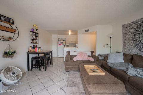 525 E Peppertree Ave, Apache Junction, AZ 85119 photo 2