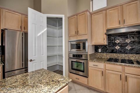 4915 E Patrick Ln, Phoenix, AZ 85054 photo 18
