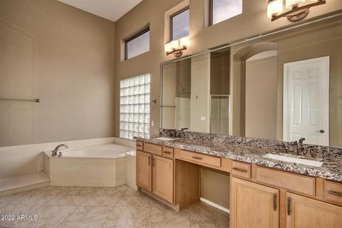 4915 E Patrick Ln, Phoenix, AZ 85054 photo 32