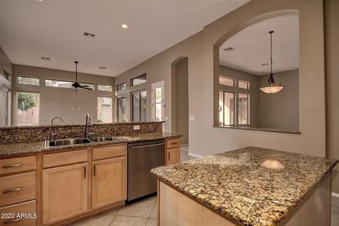 4915 E Patrick Ln, Phoenix, AZ 85054 photo 15