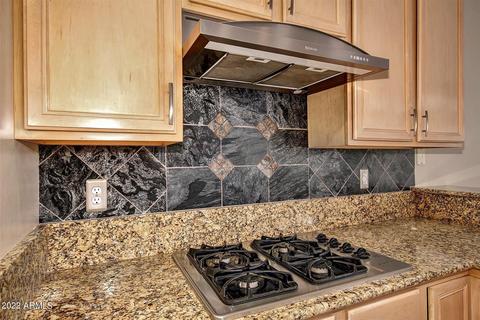 4915 E Patrick Ln, Phoenix, AZ 85054 photo 17