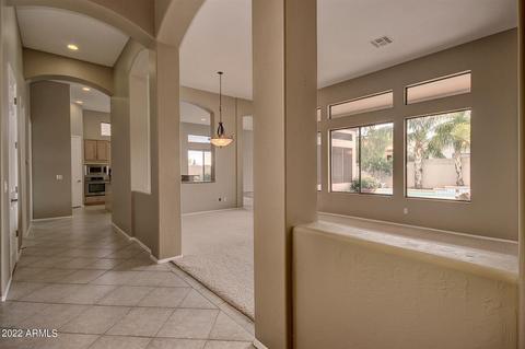 4915 E Patrick Ln, Phoenix, AZ 85054 photo 12