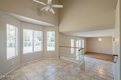 2546 E Taro Ln, Phoenix, AZ 85050 photo 18