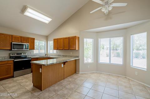 2546 E Taro Ln, Phoenix, AZ 85050 photo 16