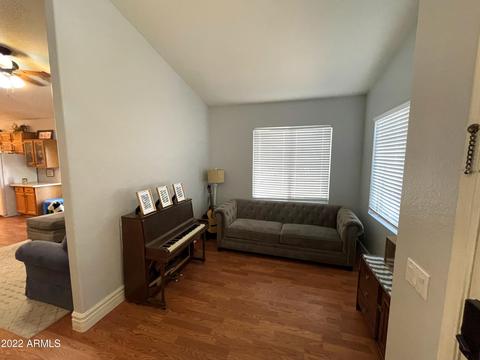 2138 E Mallard Ct, Gilbert, AZ 85234 photo 3