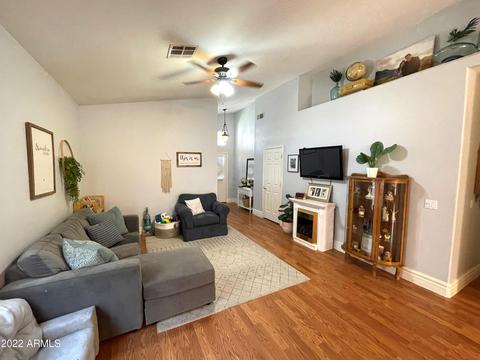 2138 E Mallard Ct, Gilbert, AZ 85234 photo 9