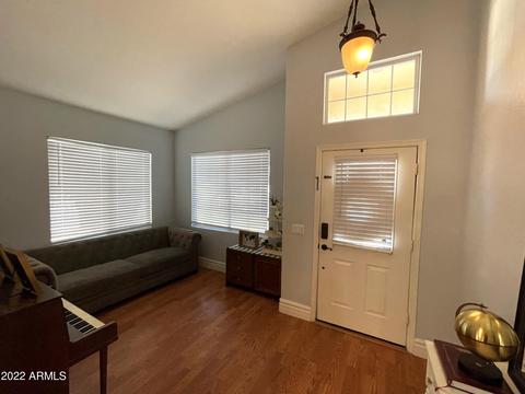 2138 E Mallard Ct, Gilbert, AZ 85234 photo 2