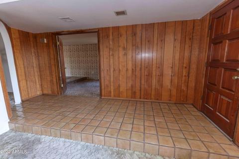 2724 E Cortez St, Phoenix, AZ 85028 photo 4