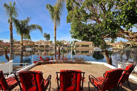 1902 E Willow Tree Ct, Gilbert, AZ 85234 photo 3