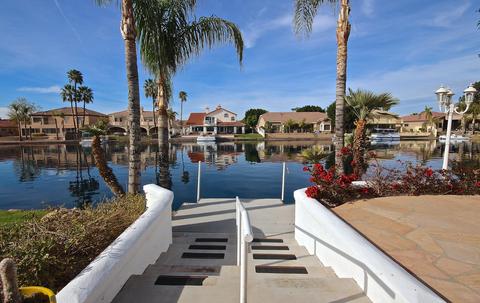 1902 E Willow Tree Ct, Gilbert, AZ 85234 photo 5