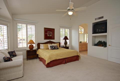 1902 E Willow Tree Ct, Gilbert, AZ 85234 photo 29