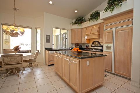 1902 E Willow Tree Ct, Gilbert, AZ 85234 photo 17