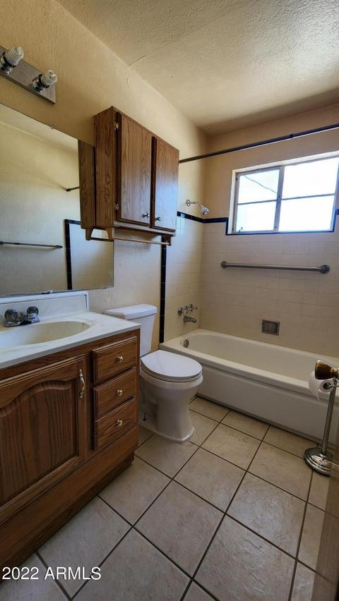 924 E Granada Ave, Apache Junction, AZ 85119 photo 6