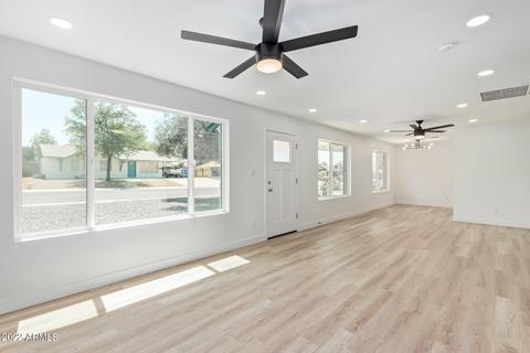 2520 E Vista Dr, Phoenix, AZ 85032 photo 7
