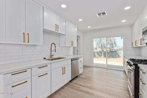 2520 E Vista Dr, Phoenix, AZ 85032 photo 12