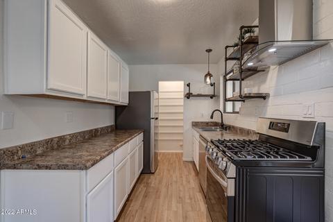 209 E Mckamey St, Payson, AZ 85541 photo 3