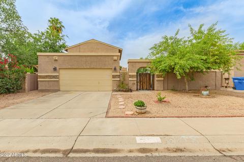 1428 E Kerry Ln, Phoenix, AZ 85024 photo 2