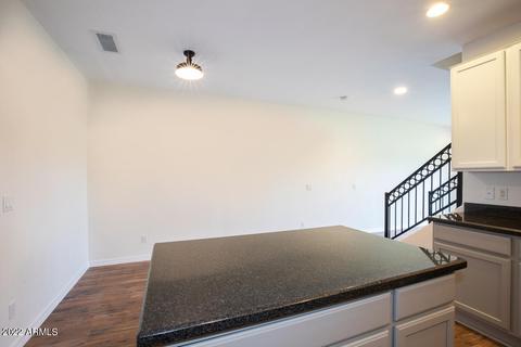 3422 E Avalon Dr, Phoenix, AZ 85018 photo 8