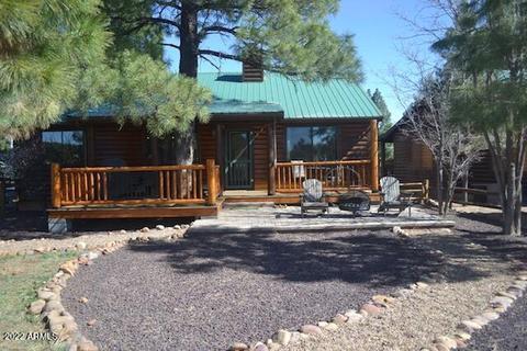 2664 Lodge Loop, Overgaard, AZ 85933 photo 2