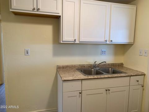302 E Mohave St, Phoenix, AZ 85004 photo 5