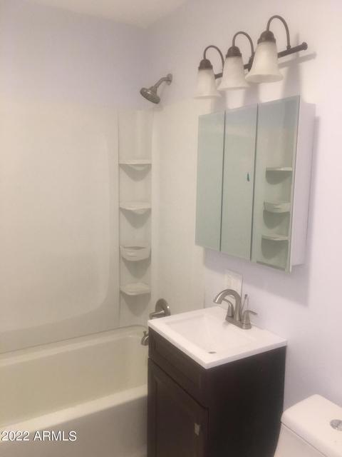 2008 E Orange St, Tempe, AZ 85281 photo 4