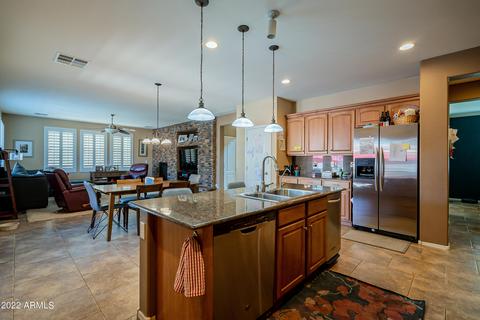 2858 E Shannon St, Gilbert, AZ 85295 photo 17