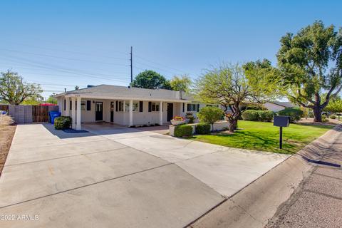 4319 E Calle Redonda St, Phoenix, AZ 85018 photo 2
