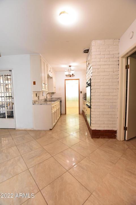 2044 E Monterey Way, Phoenix, AZ 85016 photo 10