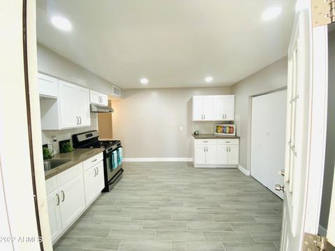 7737 W Weldon Ave, Phoenix, AZ 85033 photo 5
