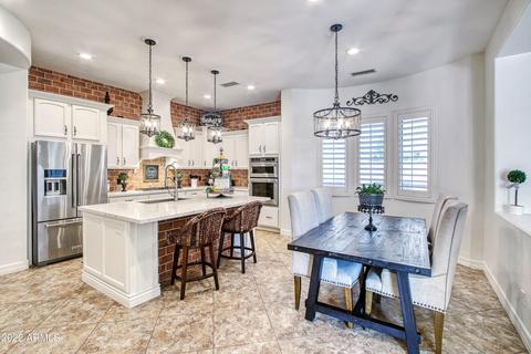 2821 E Maplewood St, Gilbert, AZ 85297 photo 17