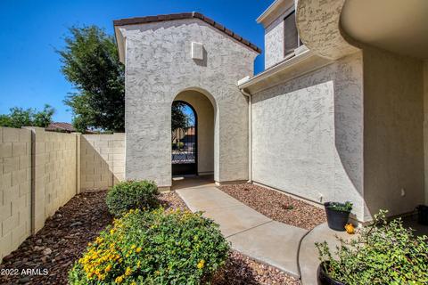 2821 E Maplewood St, Gilbert, AZ 85297 photo 4