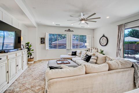 2821 E Maplewood St, Gilbert, AZ 85297 photo 23
