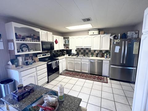 6813 N 36th Dr, Phoenix, AZ 85019 photo 3