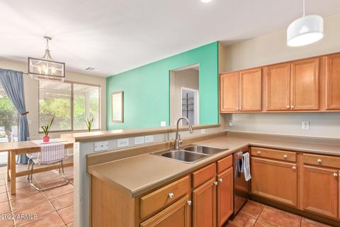 3678 E Yeager Ct, Gilbert, AZ 85295 photo 8