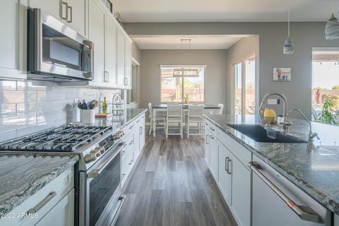 2451 E Runaway Bay Pl, Gilbert, AZ 85298 photo 12