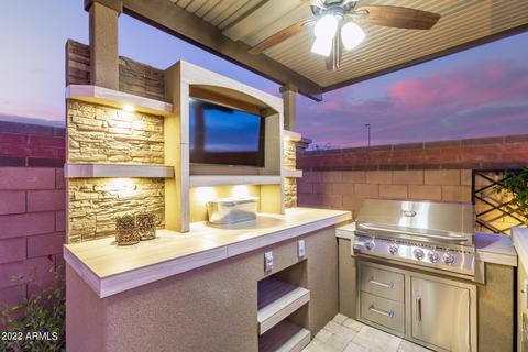 2451 E Runaway Bay Pl, Gilbert, AZ 85298 photo 6