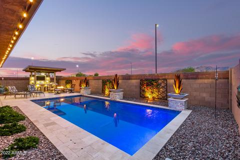 2451 E Runaway Bay Pl, Gilbert, AZ 85298 photo 2