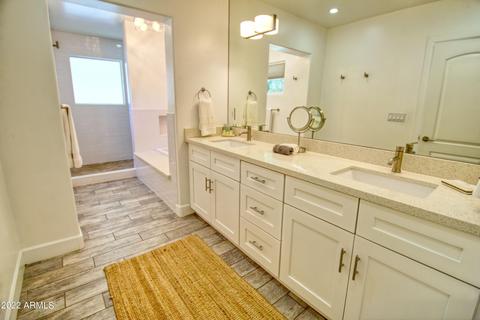 4246 E Avalon Dr, Phoenix, AZ 85018 photo 23