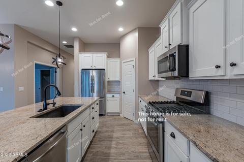 10061 E Nopal Ave, Mesa, AZ 85209 photo 4