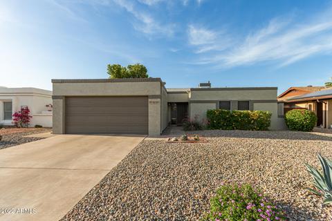 3858 E Dahlia Dr, Phoenix, AZ 85032 photo 1