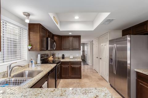 3858 E Dahlia Dr, Phoenix, AZ 85032 photo 3