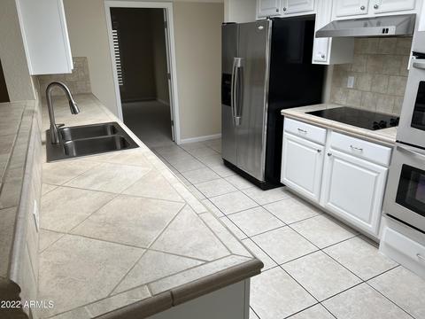 1902 El Freda Rd, Tempe, AZ 85284 photo 5