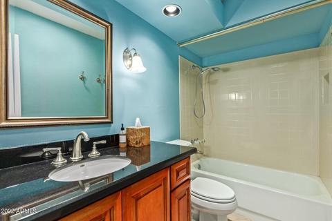 956 E Lois Ln, Phoenix, AZ 85020 photo 32
