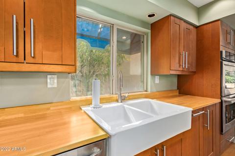 956 E Lois Ln, Phoenix, AZ 85020 photo 16