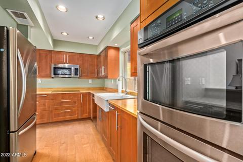 956 E Lois Ln, Phoenix, AZ 85020 photo 13