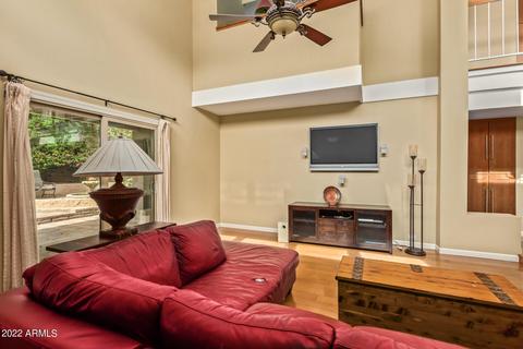 956 E Lois Ln, Phoenix, AZ 85020 photo 7