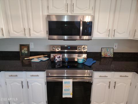 2739 E Rockledge Rd, Phoenix, AZ 85048 photo 8