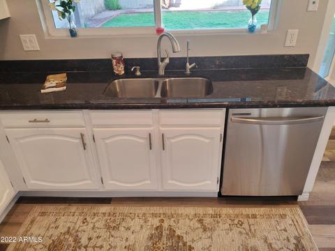 2739 E Rockledge Rd, Phoenix, AZ 85048 photo 2